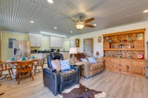 Alabama Lakefront Getaway with Kayaks and Patio
